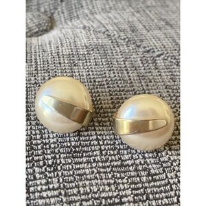 Vintage 80's Estate Napier Gold Tone Faux Pearl Screw Back Costume Earrings